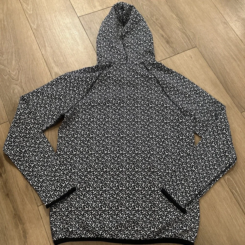Nike Therma Fit Hoodie Womens Black Speckled Hooded Lightweight Pullover Small